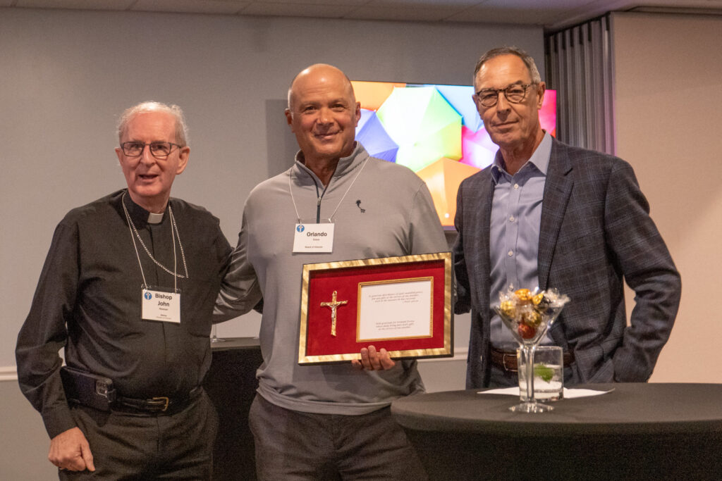 Board Award To Orlando
